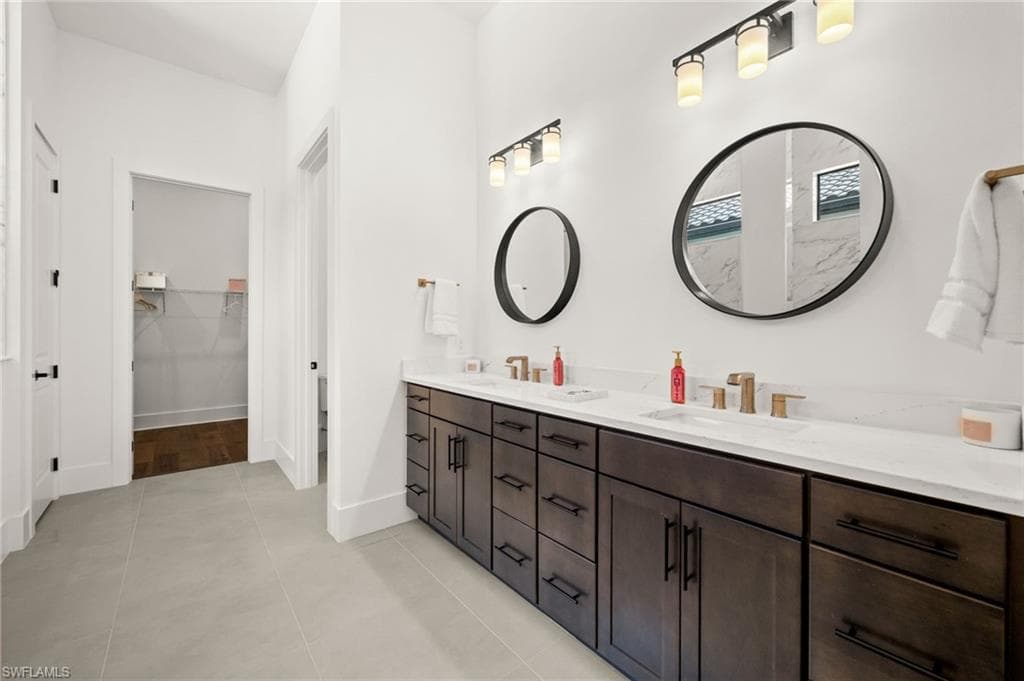 16201 Verilyn CIR-28