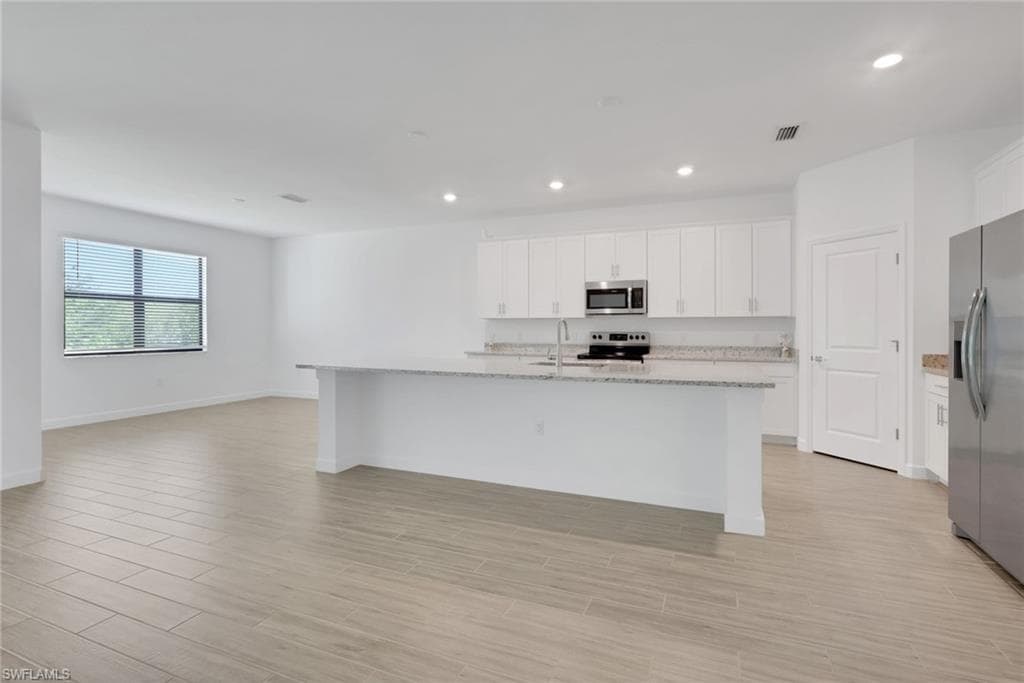 1801 HAGEN CT-5