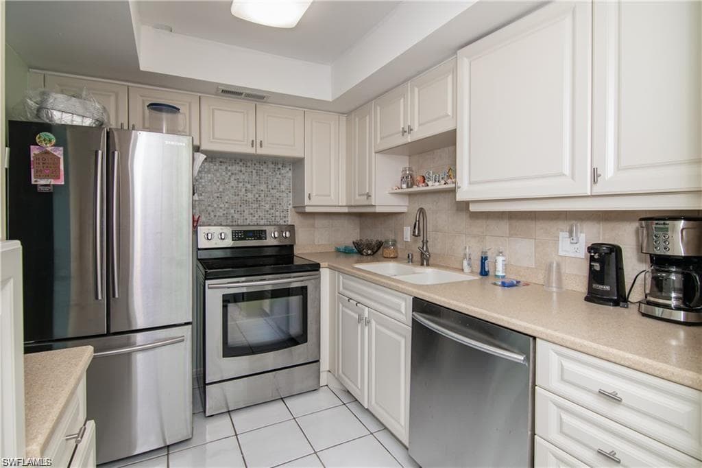 1400 Pompei LN O-21-15