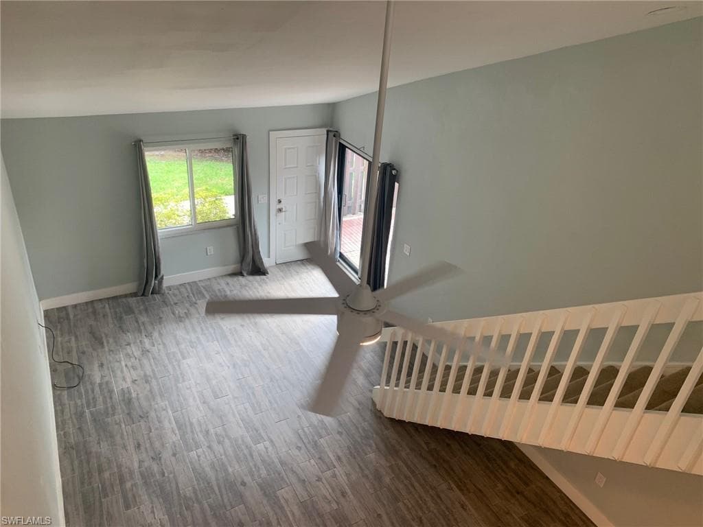 8849 Somerset BLVD-15