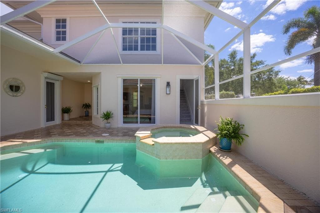 2844 Coco Lakes DR-30
