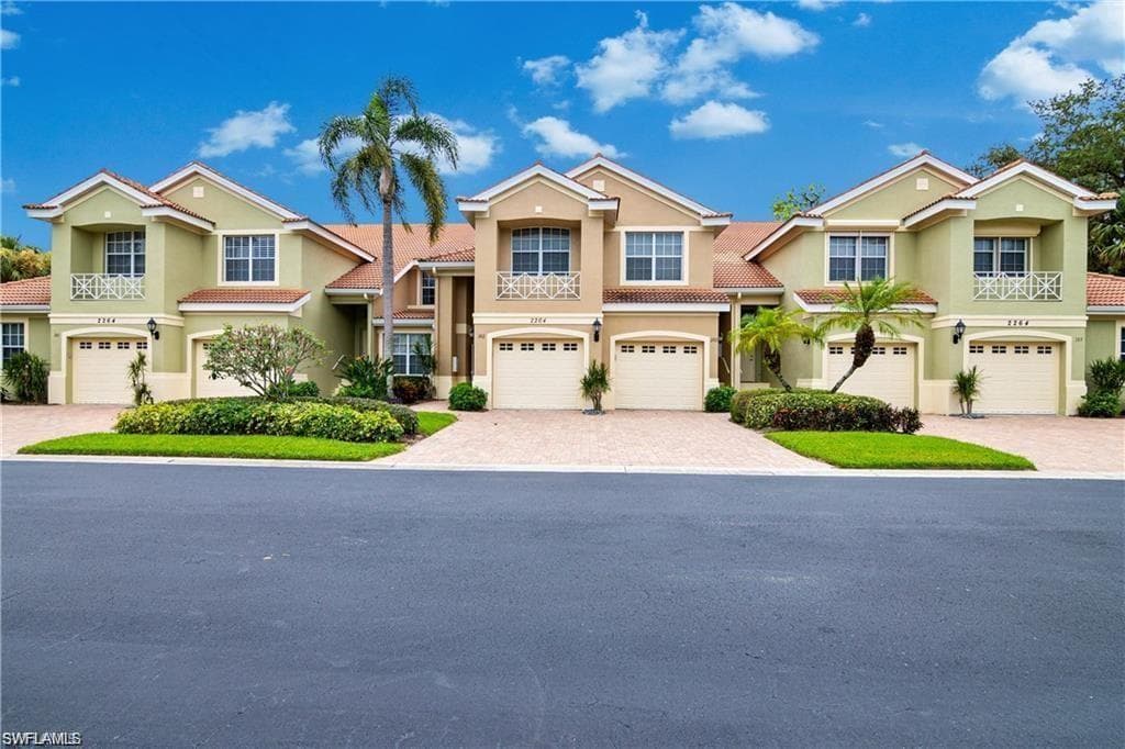 2264 Ashton Oaks LN O-4-102-6