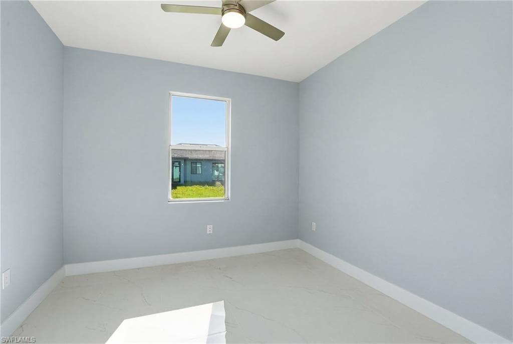 429 Palmyra AVE-26