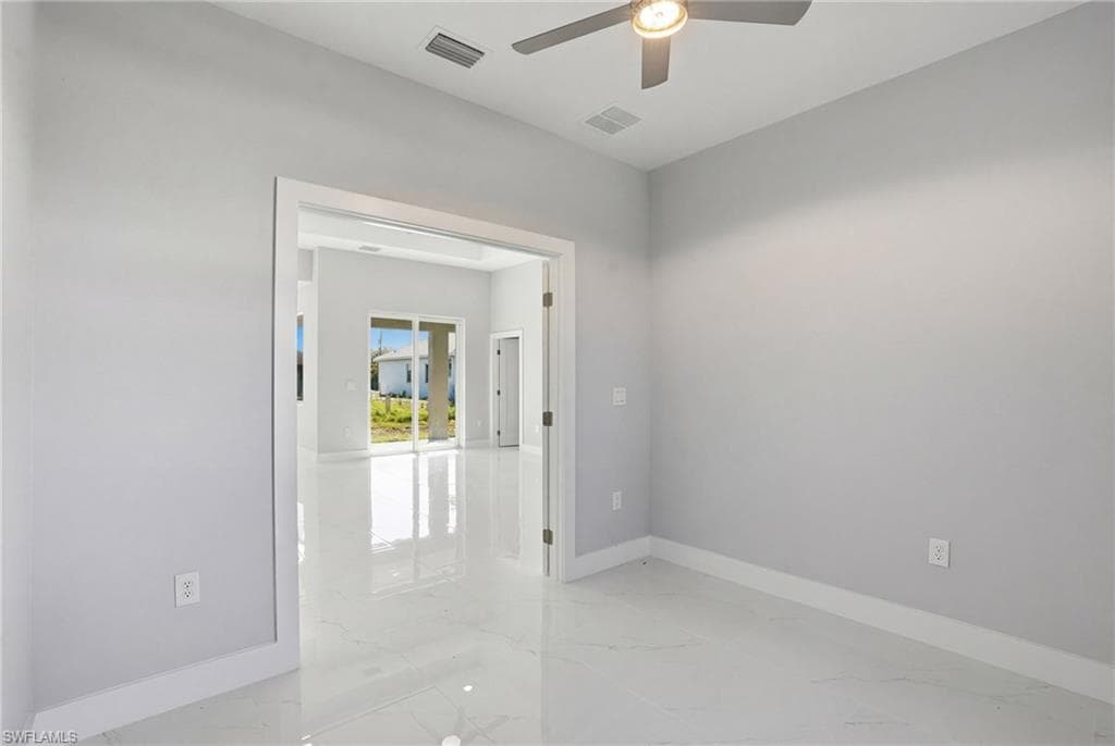 429 Palmyra AVE-15