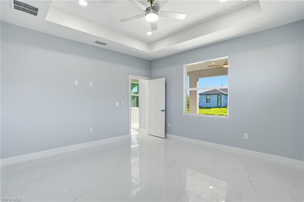 429 Palmyra AVE-17