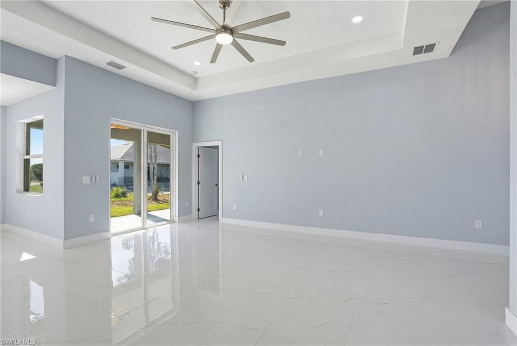 429 Palmyra AVE-7