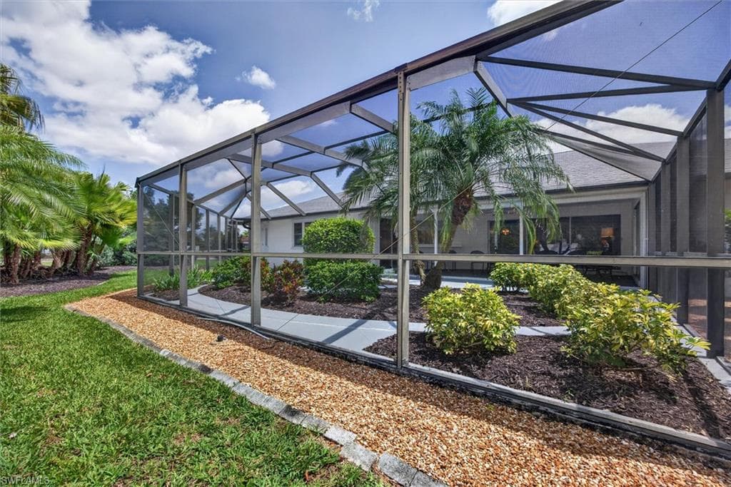 5148 Fairfield DR-22