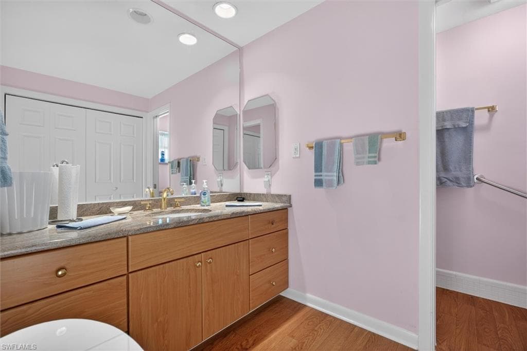 5148 Fairfield DR-14