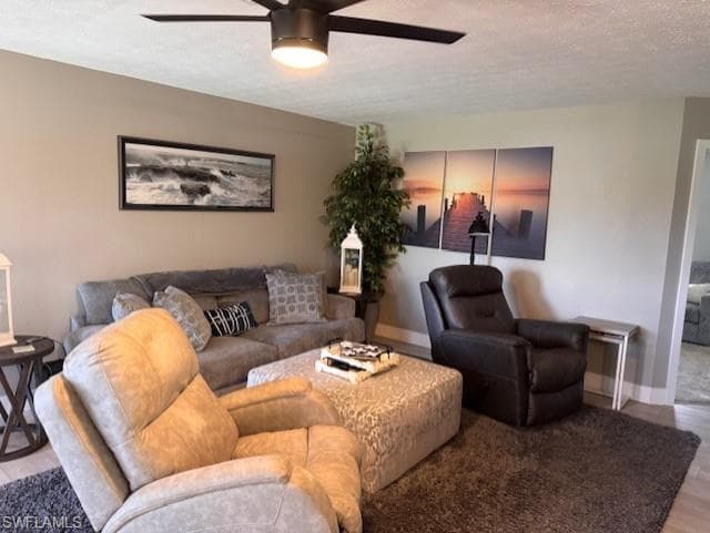 3928 SE 11th PL 401-5