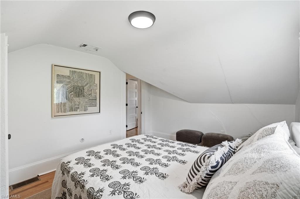 1473 Barcelona AVE-33