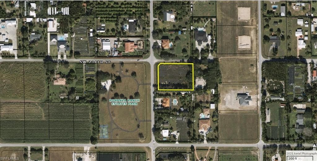 SW 212th AVE-1