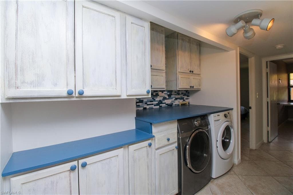 1510 Mainsail DR 7-17