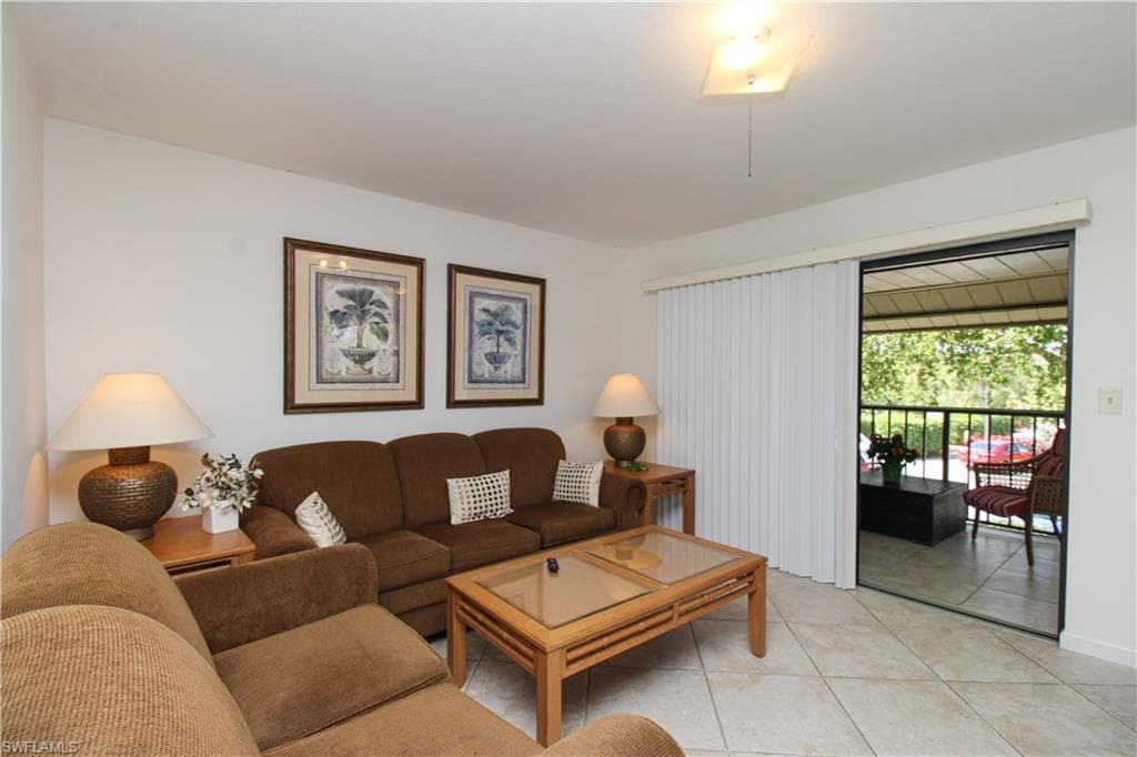 1510 Mainsail DR 7-18