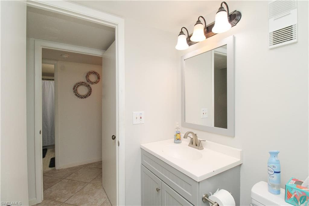 1510 Mainsail DR 7-34