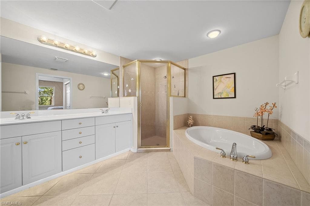 3924 Forest Glen BLVD 102-5