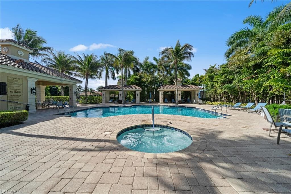 21567 Cascina DR-42