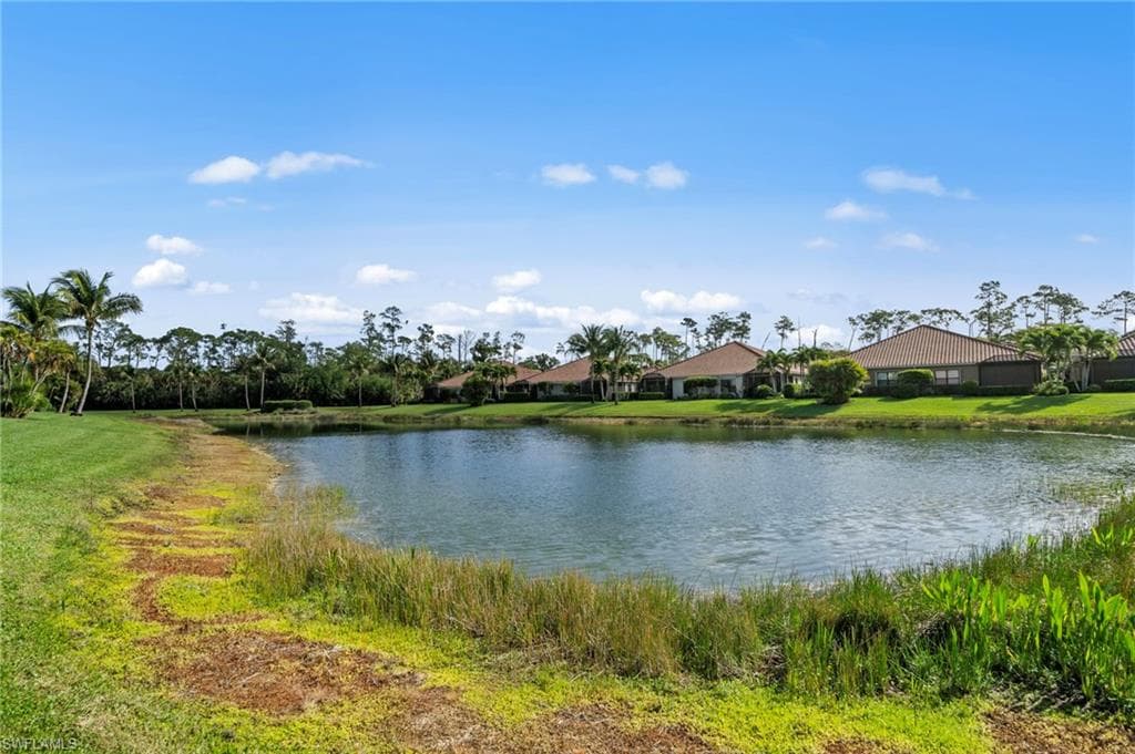 21567 Cascina DR-34