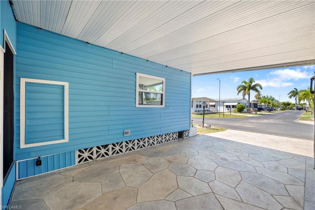 108 Windjammer WAY-32
