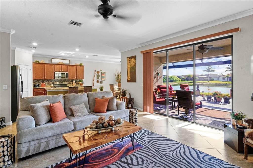 11597 Golden Oak TER-5