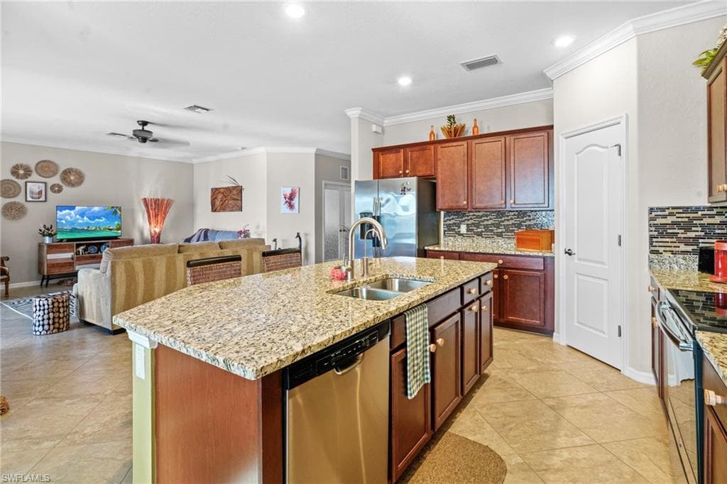 11597 Golden Oak TER-11
