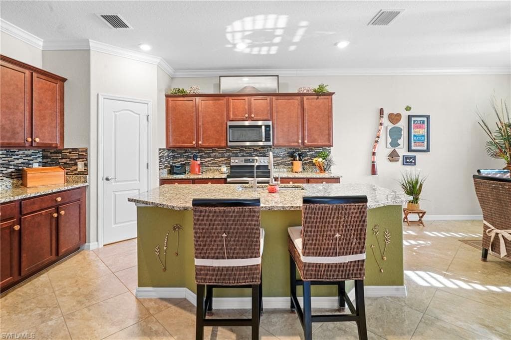 11597 Golden Oak TER-35