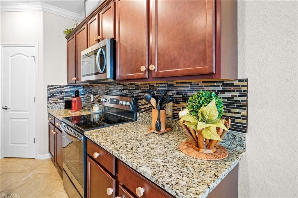 11597 Golden Oak TER-31