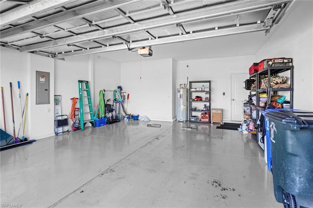 11597 Golden Oak TER-44