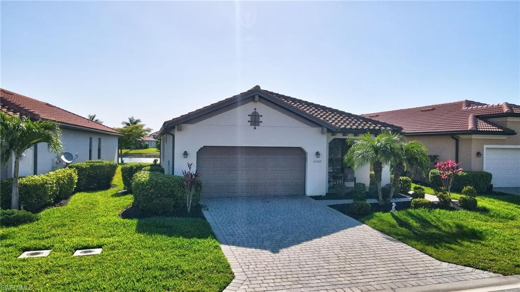 11597 Golden Oak TER-3