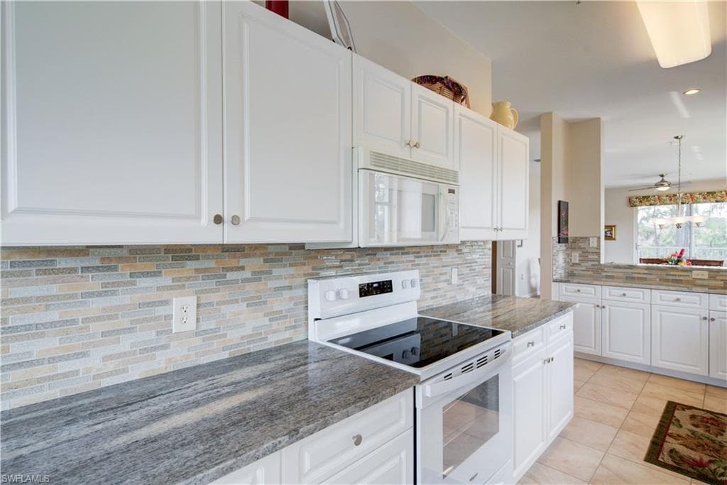 3950 Loblolly Bay DR 3-308-3