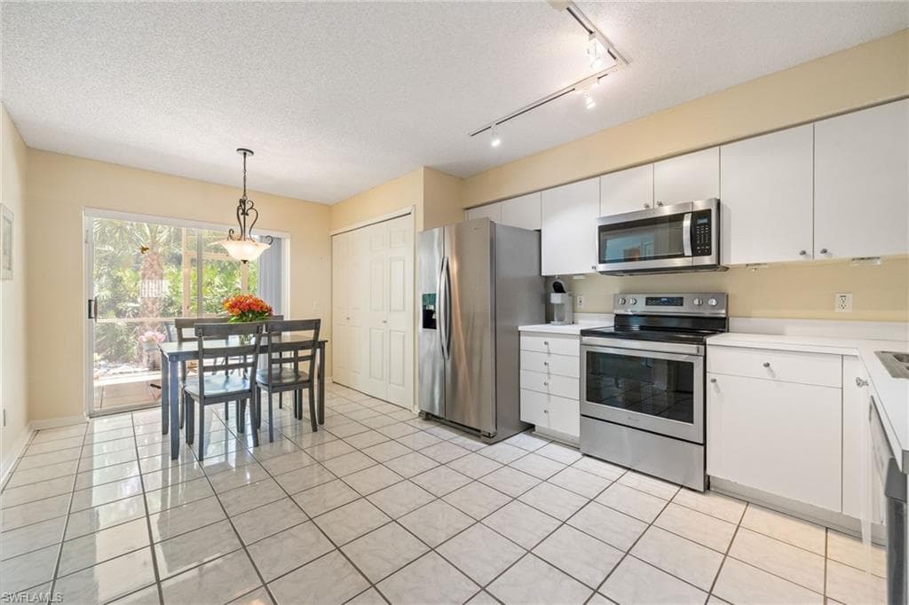 28750 Bermuda Bay WAY 104-10
