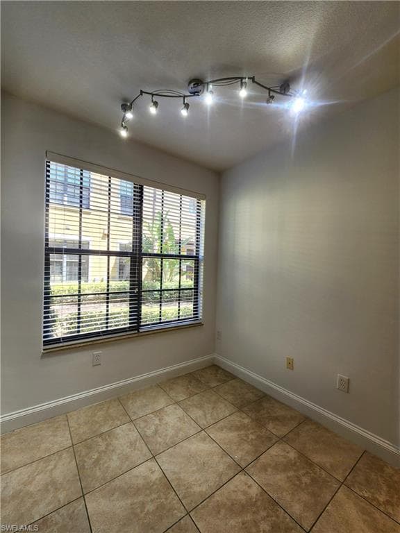 1256 Carpazi CT 502-9