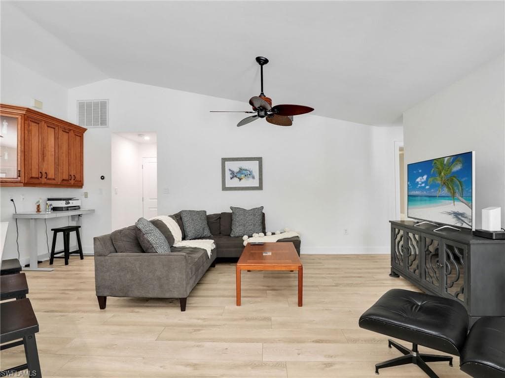 2474 Outrigger LN-15