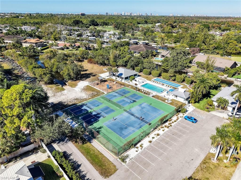 2474 Outrigger LN-35