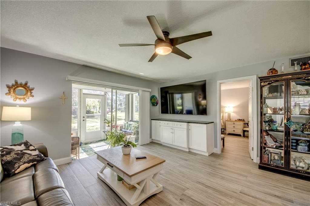 7050 Nantucket CIR 1-20