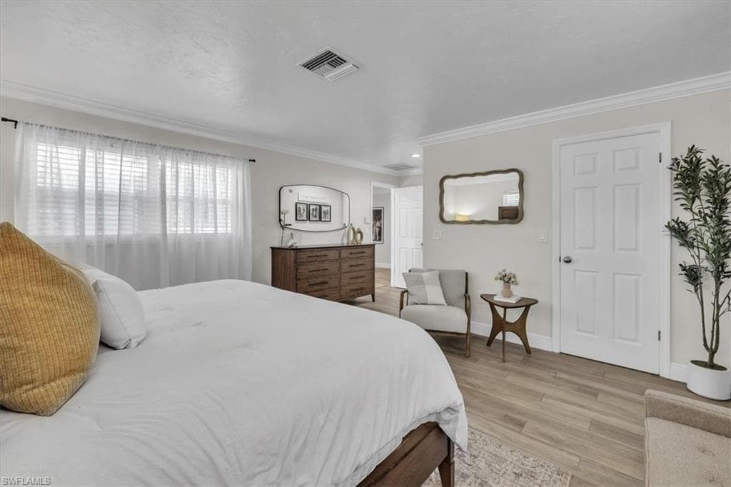 6723 Avenue C-22