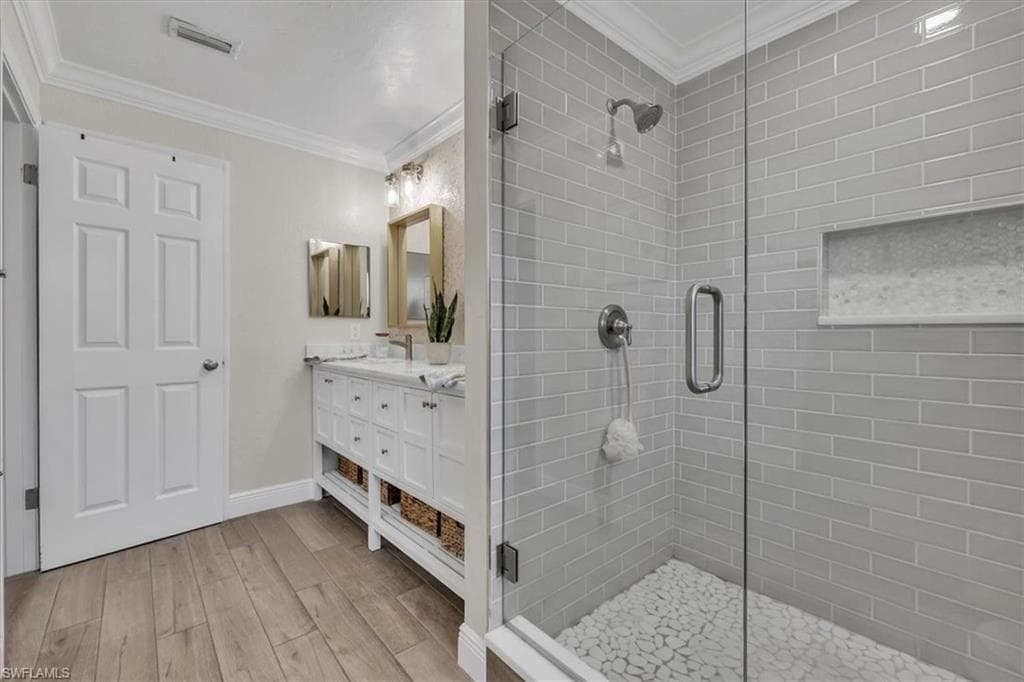 6723 Avenue C-27