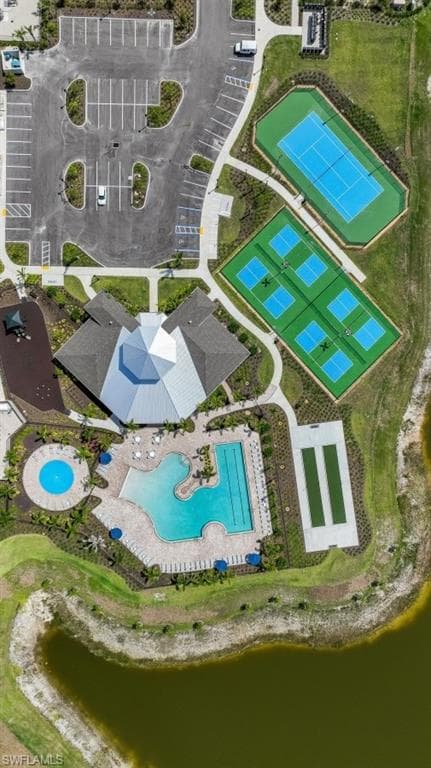 2674 SOFT CORAL WAY-46