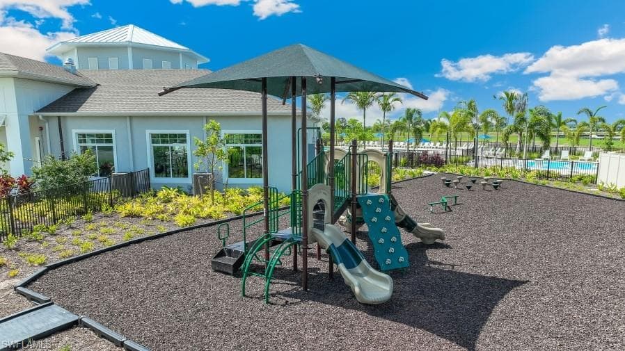 2601 Star Coral DR-40
