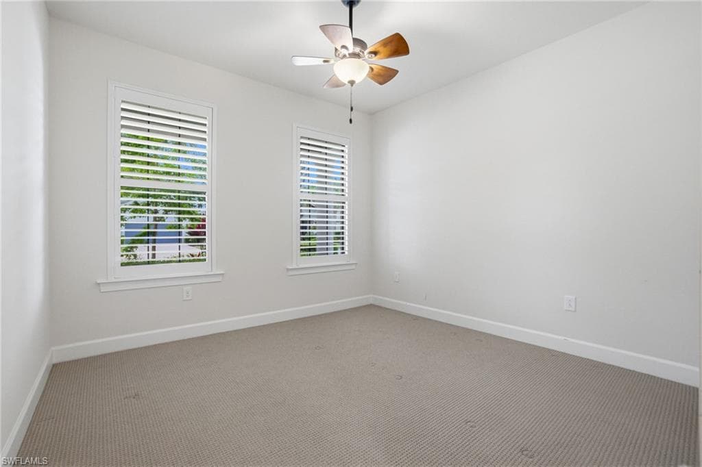 9395 Greyhawk TRL-22