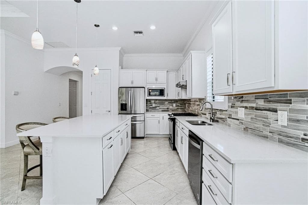 9395 Greyhawk TRL-5