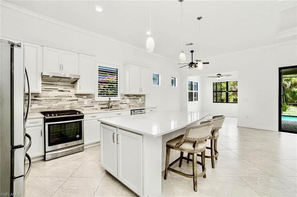 9395 Greyhawk TRL-9