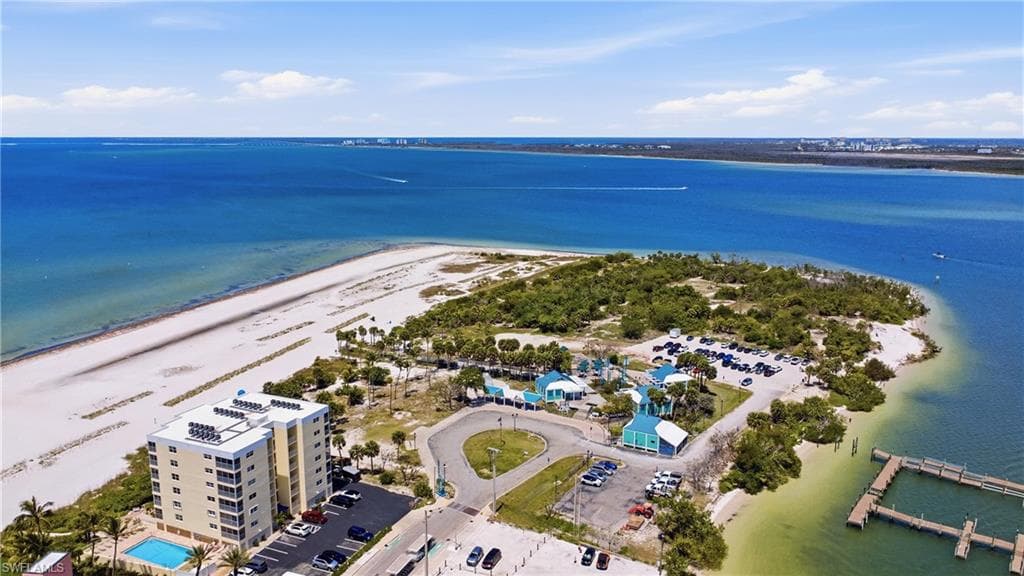 100 Estero BLVD 434-40