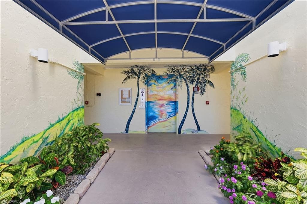 100 Estero BLVD 434-26
