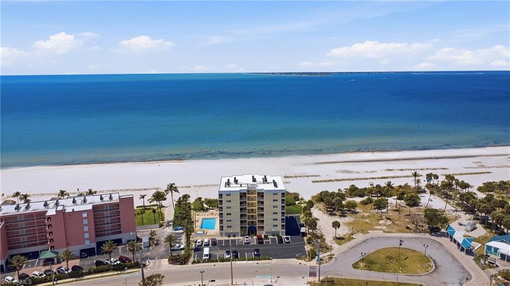 100 Estero BLVD 434-39