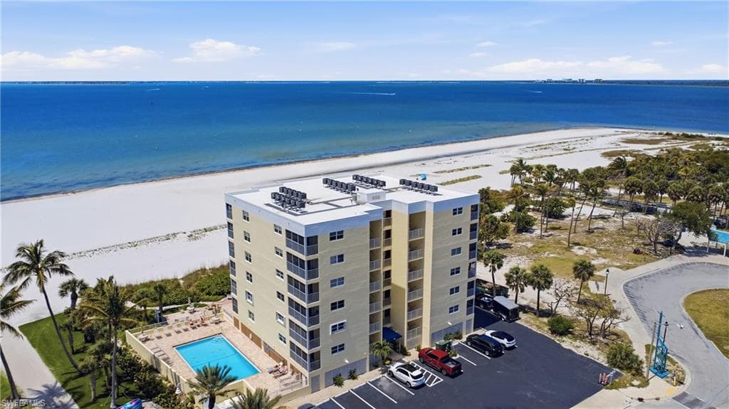 100 Estero BLVD 434-38