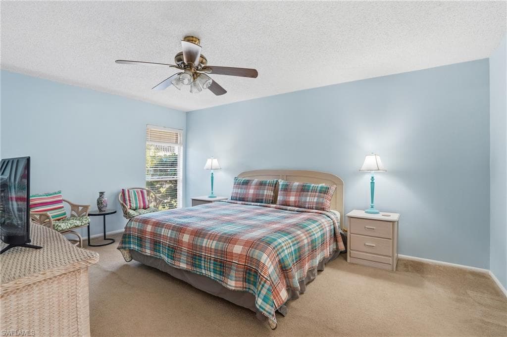 4289 Island CIR 1-18
