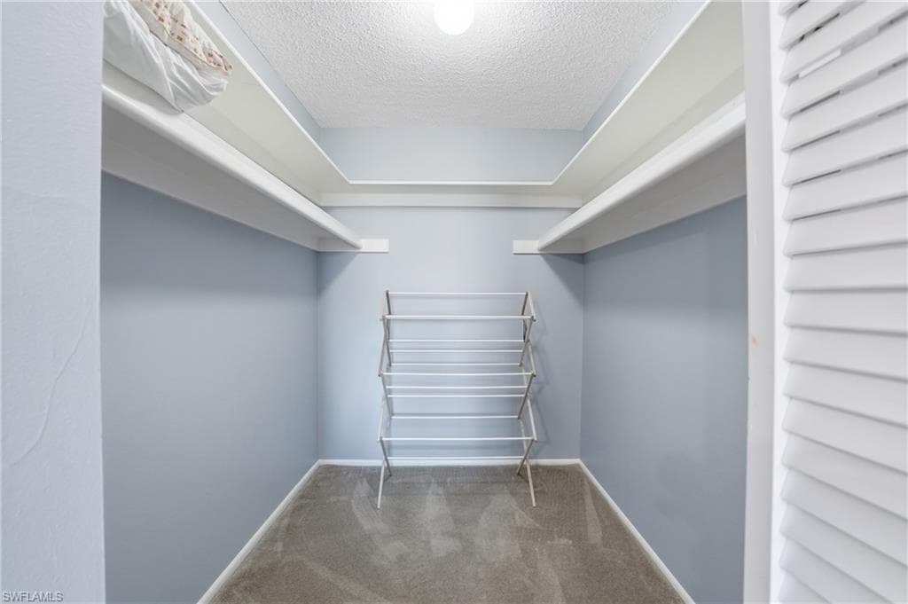 4289 Island CIR 1-28