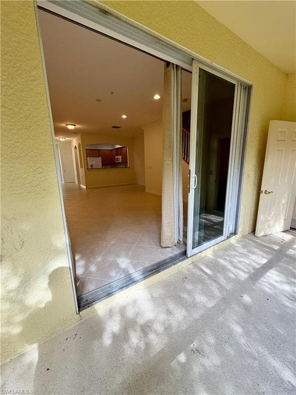 4381 Lazio WAY 502-23