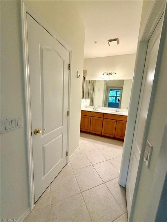 4381 Lazio WAY 502-13