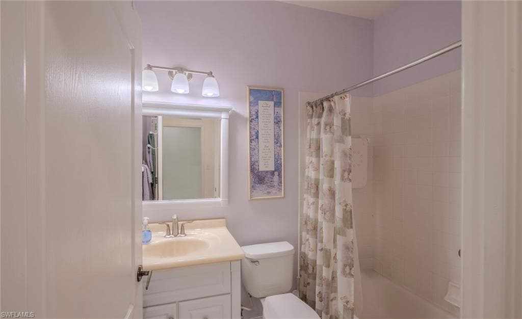 20650 Candlewood Hollow-17